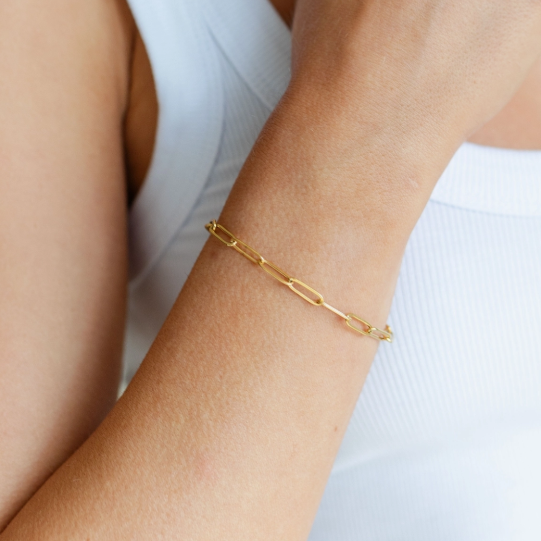 Splendid Iris Water Resistant Paperclip Bracelet