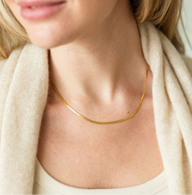 Splendid Iris Water Resistant Snake Chain